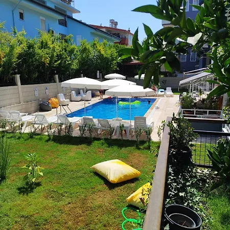 빌라 Luxury With Pool