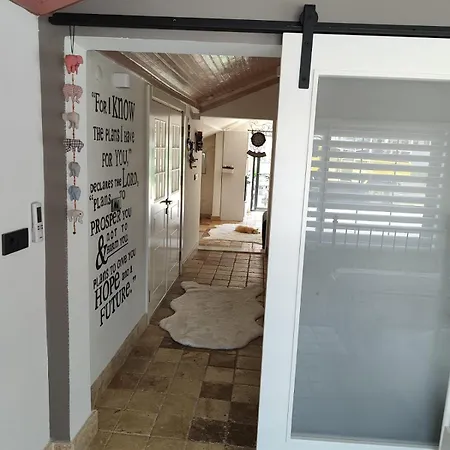 Вилла Luxury With Pool Сиде